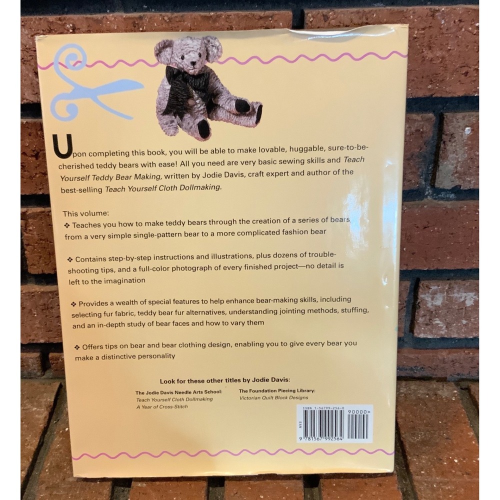 Teach Yourself Teddy Bear Making: Simple Techniques and Patterns Jodie Davis - Picture 2 of 2
